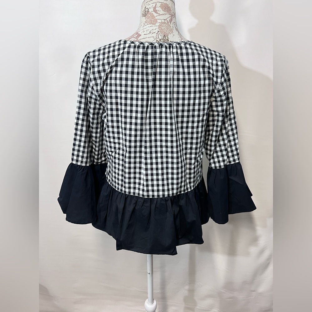 CUPIO‎ Black and white checkered ruffle accent top size S. - Picture 4 of 12